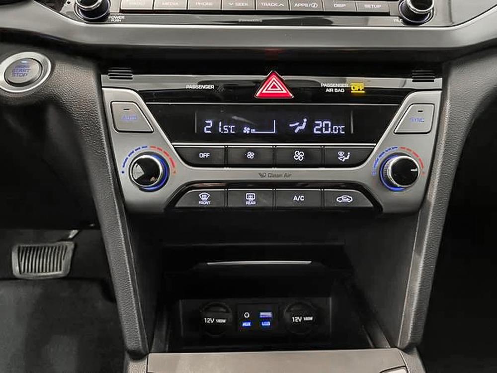 Hyundai Elantra GLS 2017 d&rsquo;occasion à vendre - 27