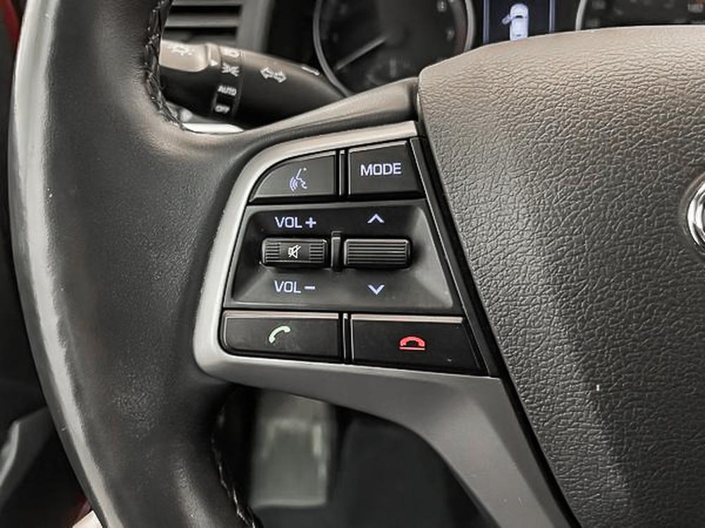 Hyundai Elantra GLS 2017 d&rsquo;occasion à vendre - 16