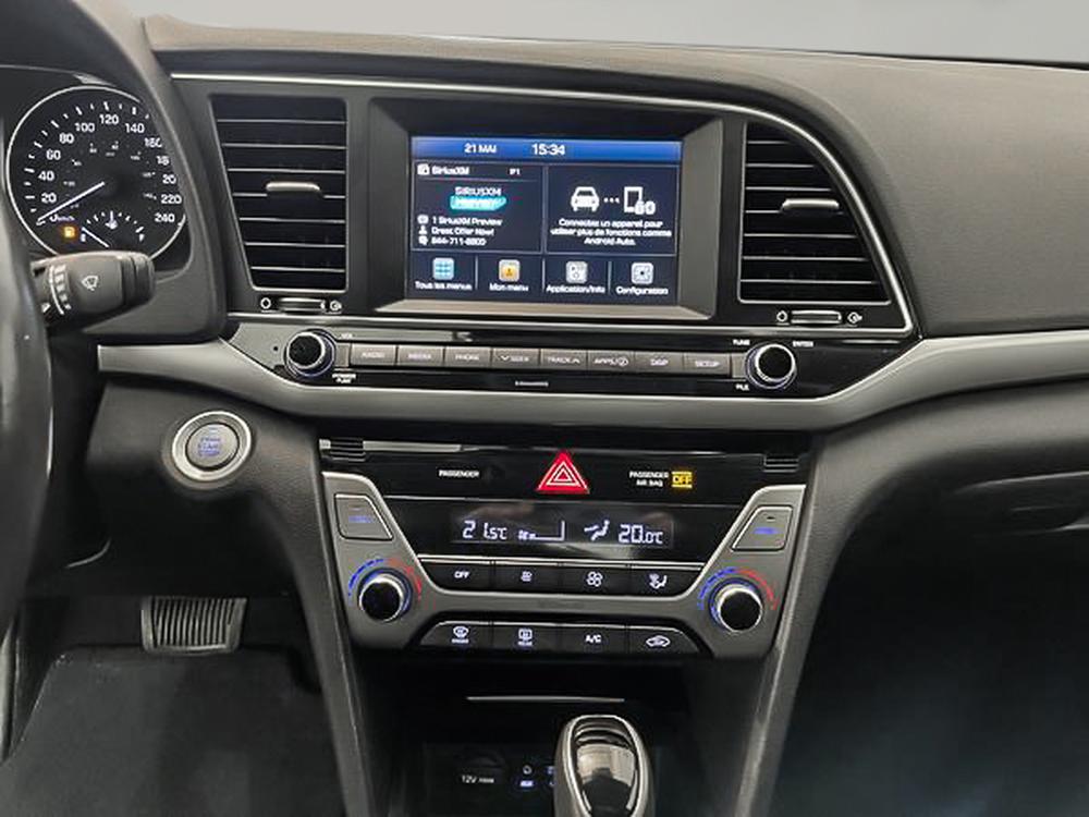 Hyundai Elantra GLS 2017 d&rsquo;occasion à vendre - 22