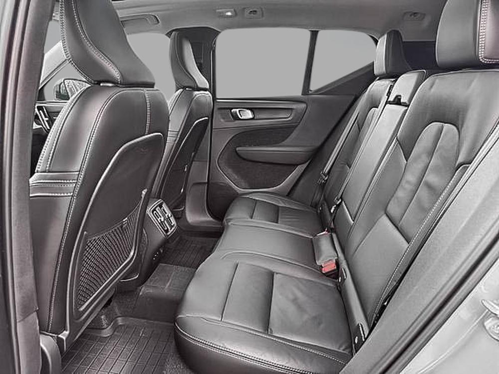 Volvo XC40 B5 ULTIMATE AWD DARK THEME 2024 d&rsquo;occasion à vendre - 16