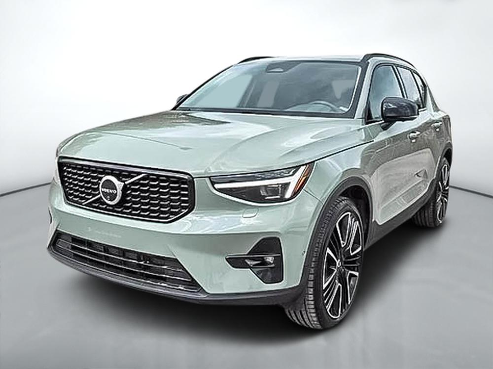 Volvo XC40 B5 ULTIMATE AWD DARK THEME 2024 d&rsquo;occasion à vendre - 3