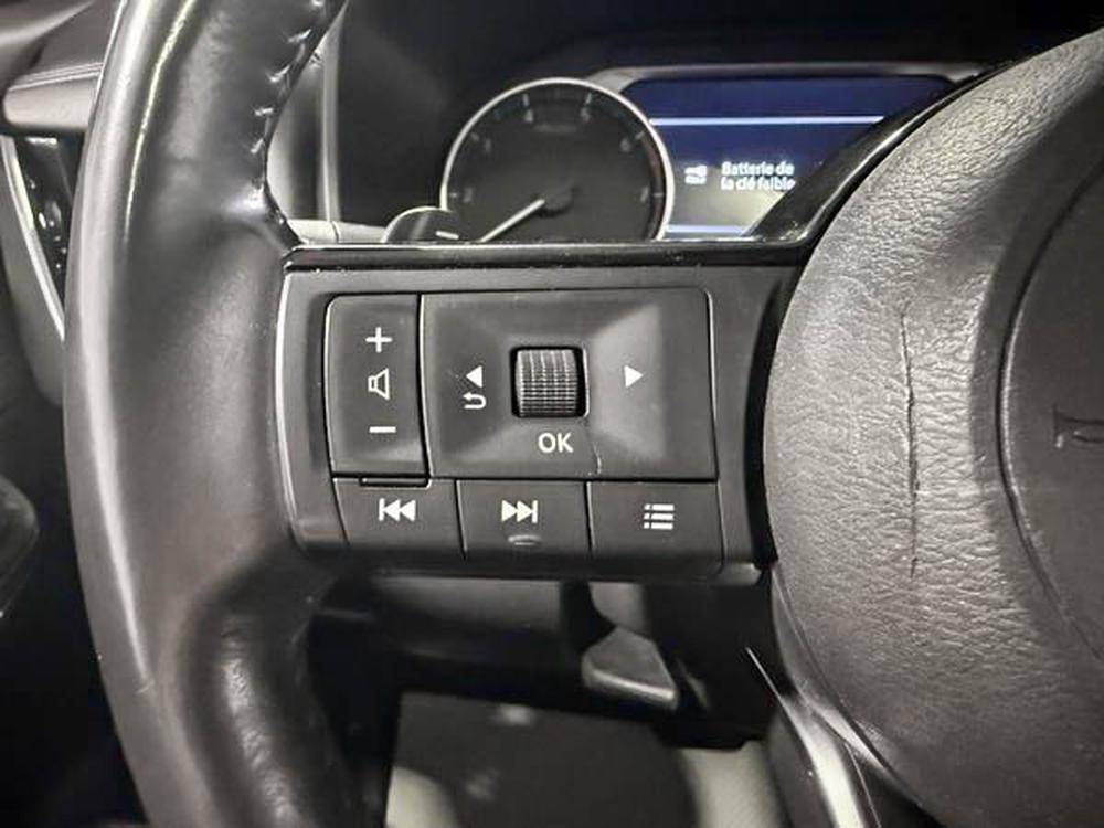 Nissan Rogue SV 2022 d&rsquo;occasion à vendre - 21