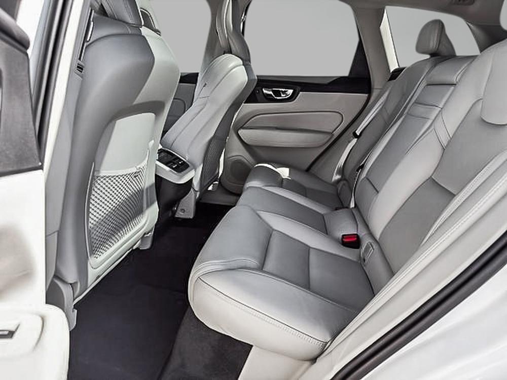 Volvo XC60 T6 INSCRIPTION AWD 2021 d&rsquo;occasion à vendre - 17