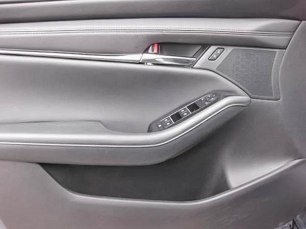 Mazda Mazda3 GS-LUXE 2023 d&rsquo;occasion à vendre - 8