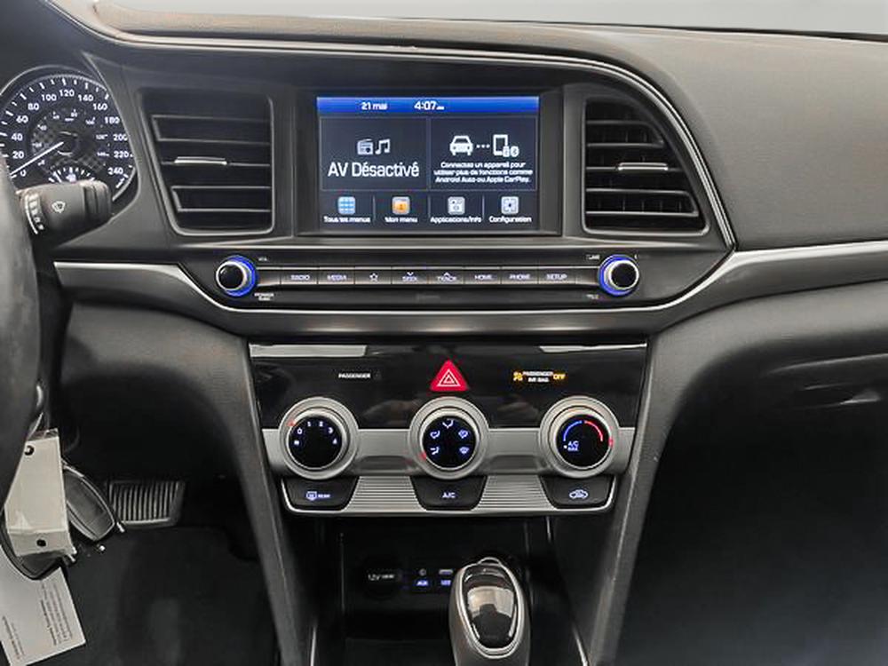 Hyundai Elantra Preferred 2020 d&rsquo;occasion à vendre - 21