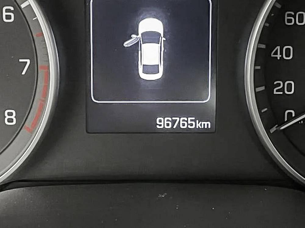 Hyundai Elantra GLS 2017 d&rsquo;occasion à vendre - 18