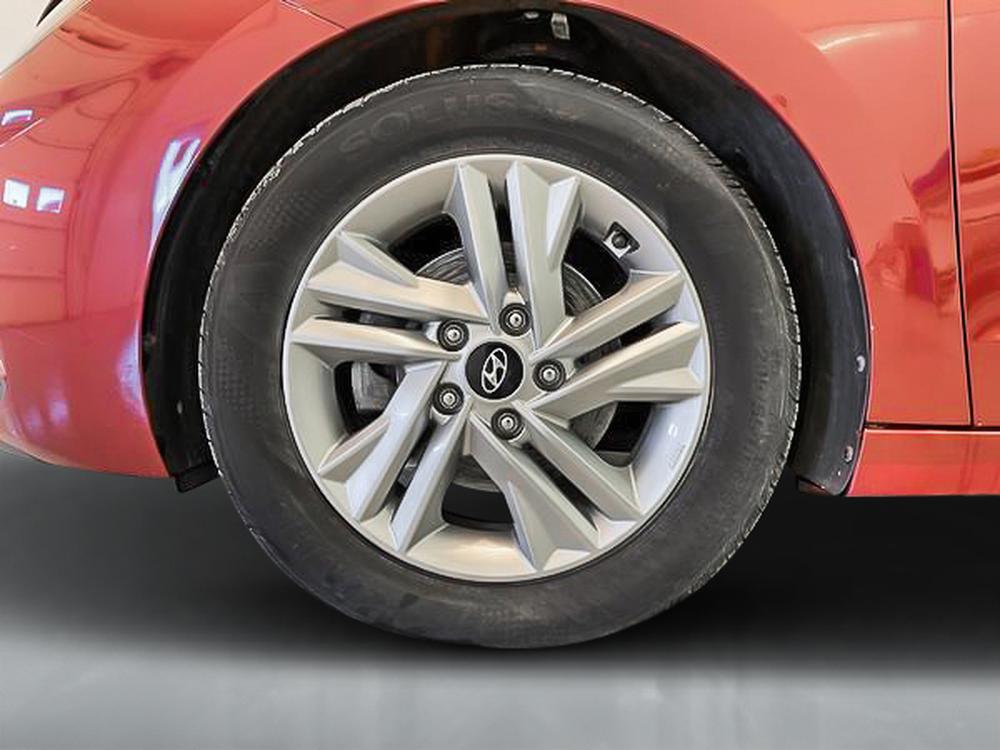 Hyundai Elantra Preferred 2020 d&rsquo;occasion à vendre - 8