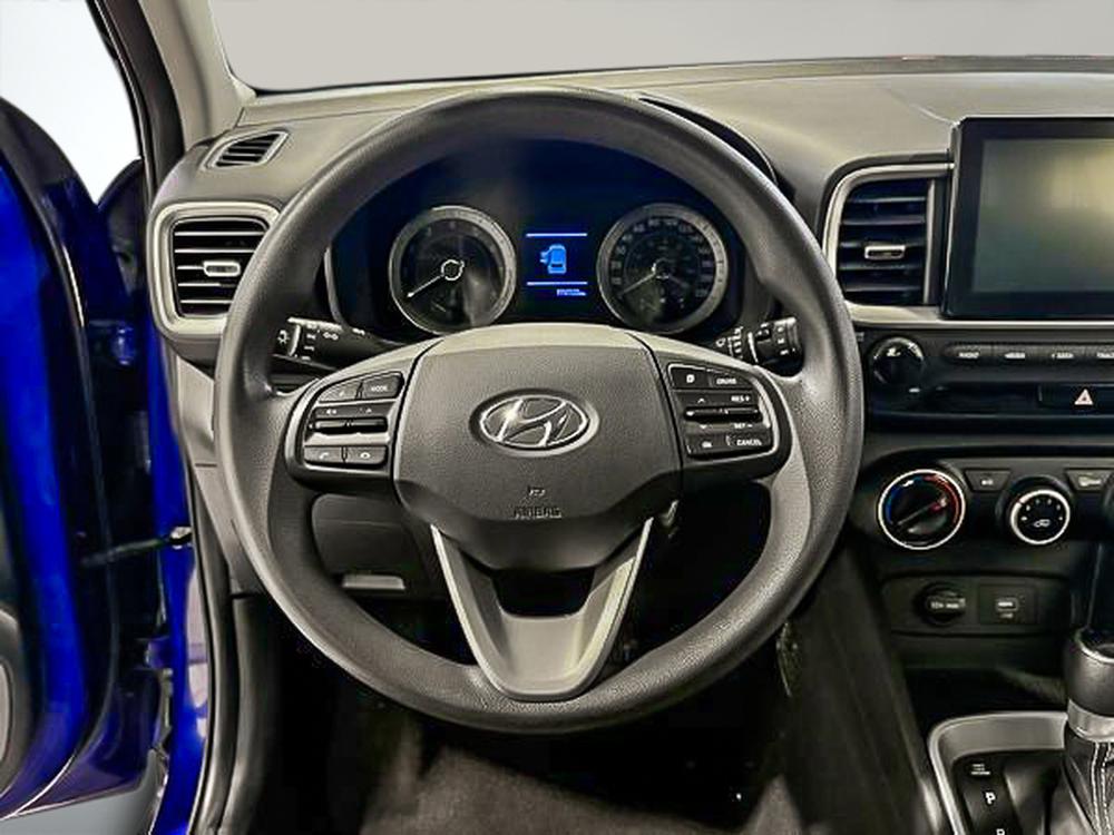 Hyundai Venue ESSENTIAL 2021 d&rsquo;occasion à vendre - 17