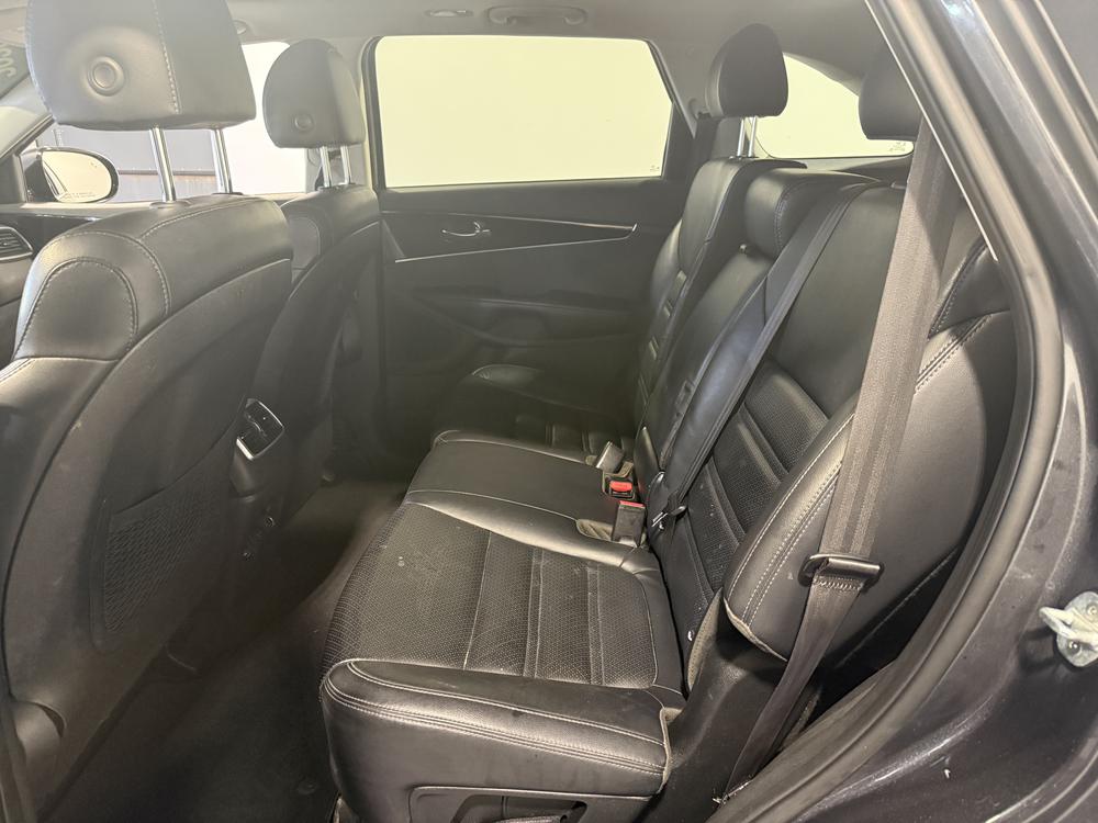 Kia Sorento EX 2020 d&rsquo;occasion à vendre - 28