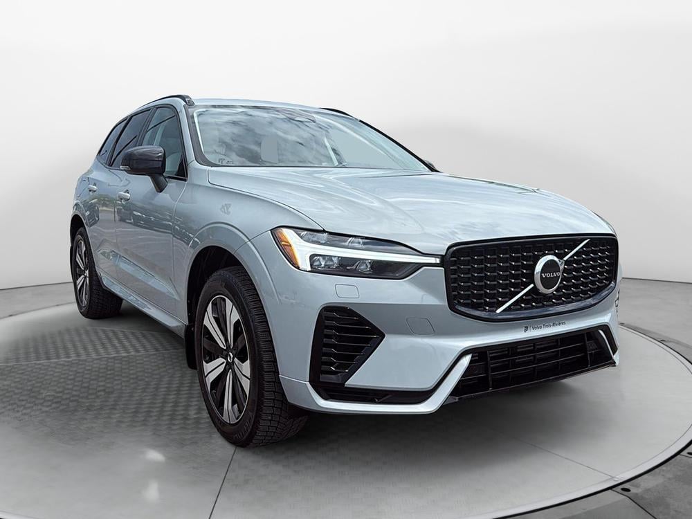 Volvo XC60 Recharge T8 CORE AWD // PLUG IN
