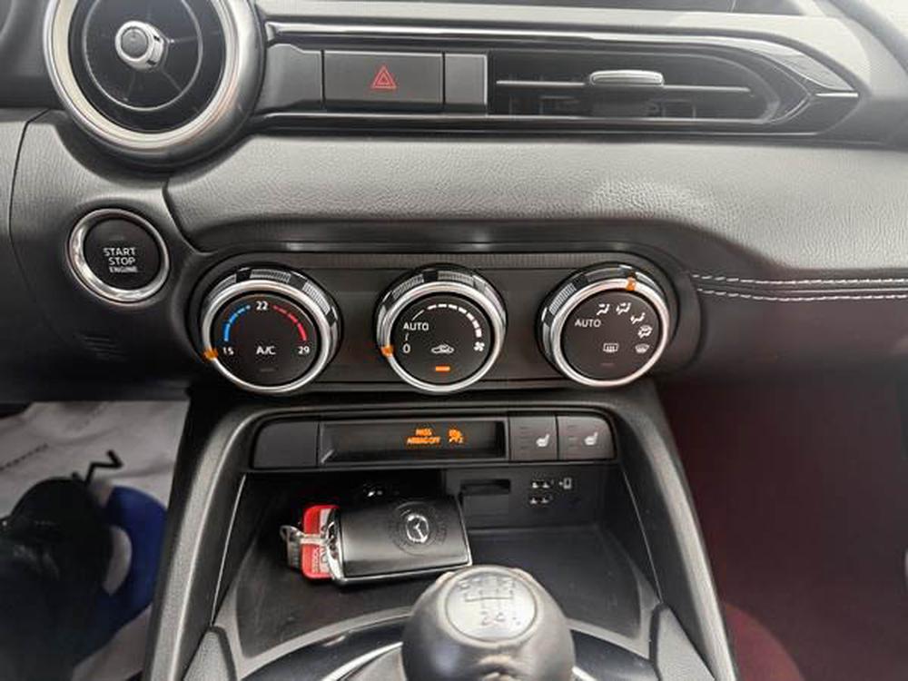 Mazda MX-5 100e anniversaire 2021 d&rsquo;occasion à vendre - 16