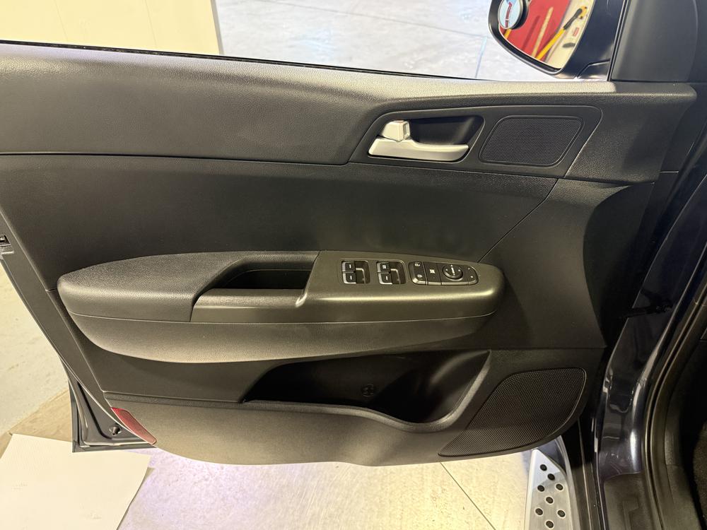 Kia Sportage LX 2019 d&rsquo;occasion à vendre - 13