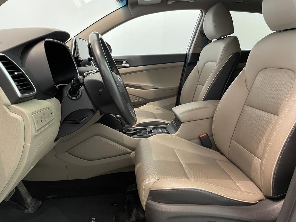 Hyundai Tucson 2021 Blanc usage à vendre Hyundai Tucson 2021 Blanc usage à vendre