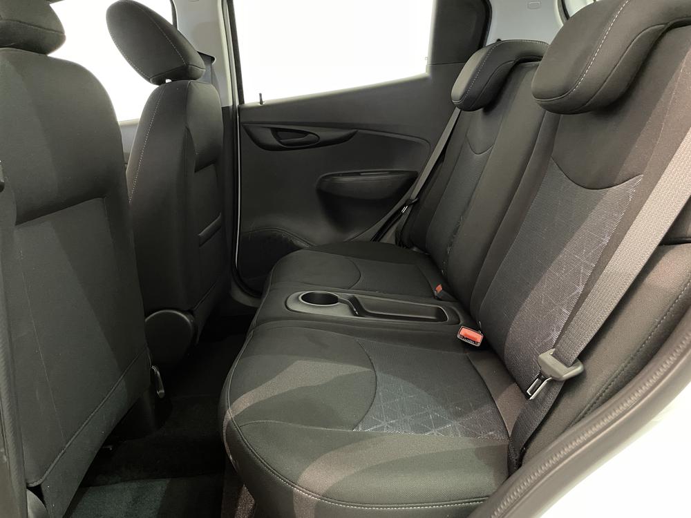 Chevrolet Spark 1LT 2022 d&rsquo;occasion à vendre - 27