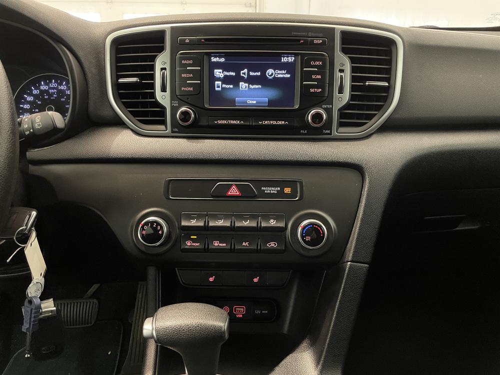 Kia Sportage LX 2018 d&rsquo;occasion à vendre - 19