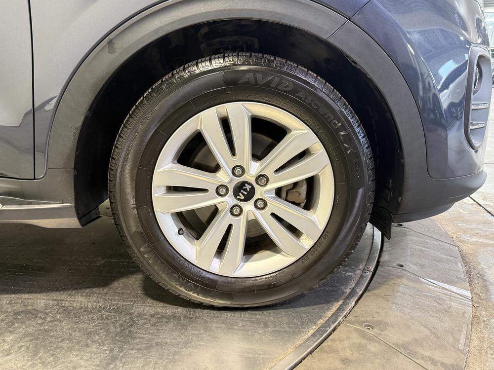 Kia Sportage LX 2019 d&rsquo;occasion à vendre - 12