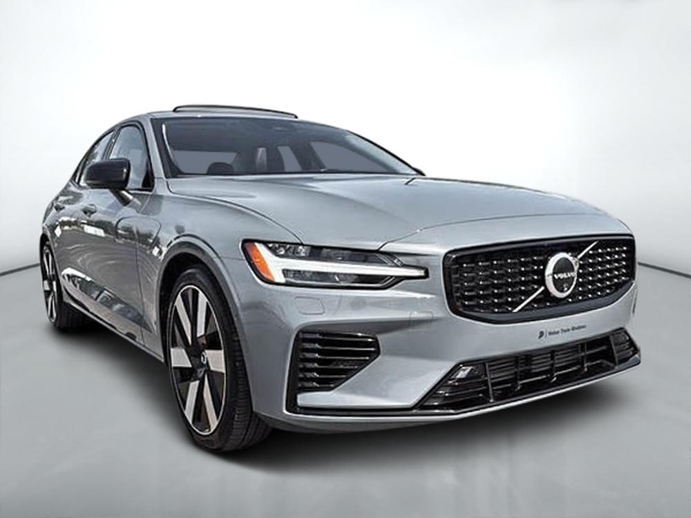 Volvo S60 Recharge T8 ULTIMATE AWD PLUG IN // SIEGES MASSANT 2024 d&rsquo;occasion à vendre - 1