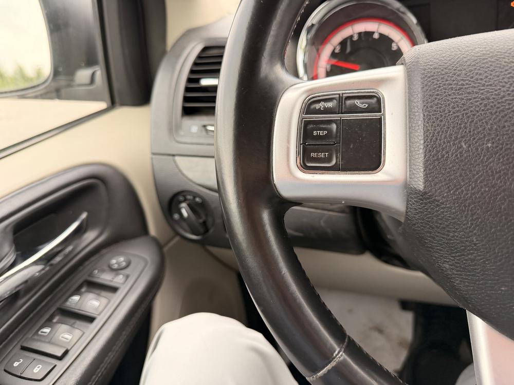 Dodge Grand Caravan SXT 2016 d&rsquo;occasion à vendre - 21