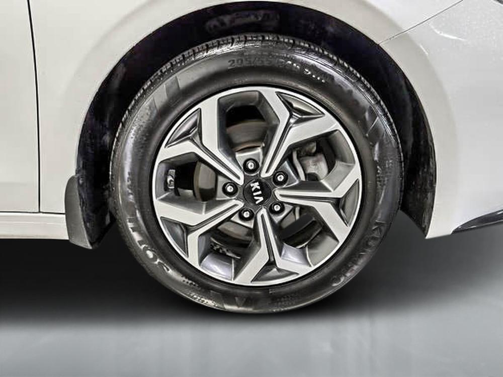Kia Forte EX 2020 d&rsquo;occasion à vendre - 12