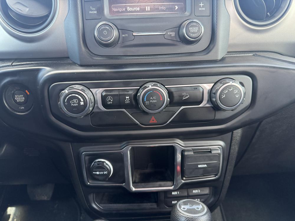 Jeep Wrangler Sport 2020 d&rsquo;occasion à vendre - 13