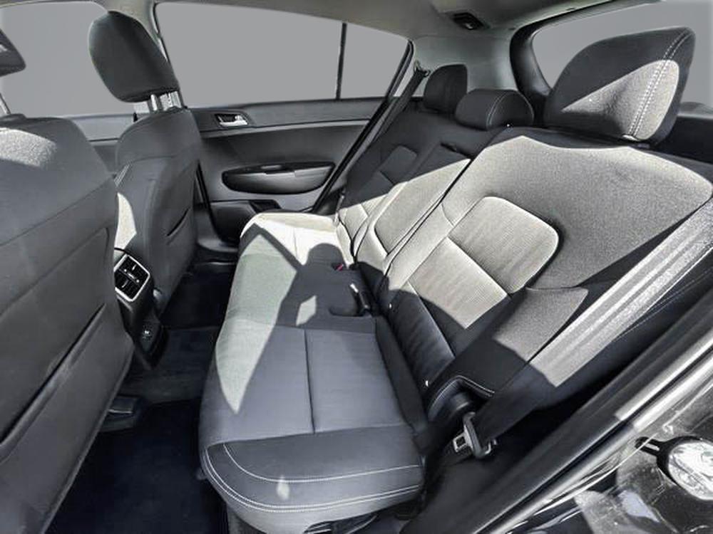 Kia Sportage LX 2020 d&rsquo;occasion à vendre - 26