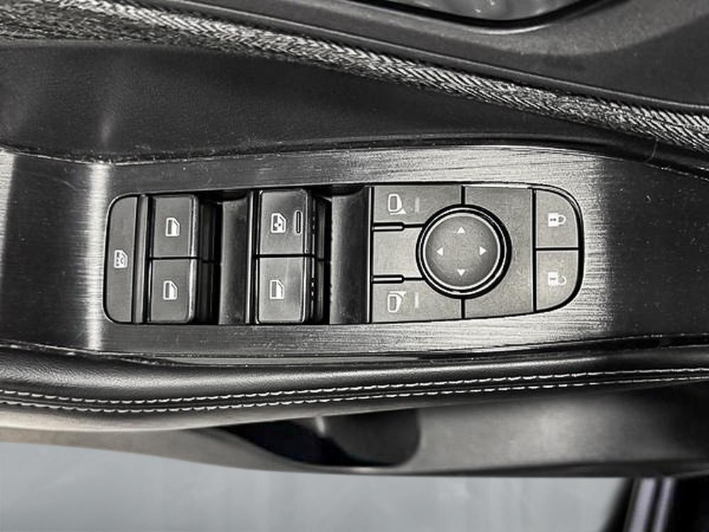 Nissan Rogue 2022 Noir usage à vendre Nissan Rogue 2022 Noir usage à vendre