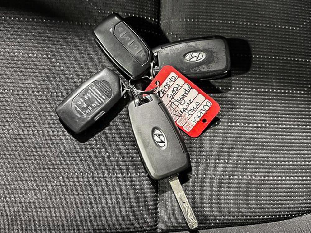 Hyundai Venue ESSENTIAL 2021 d&rsquo;occasion à vendre - 31