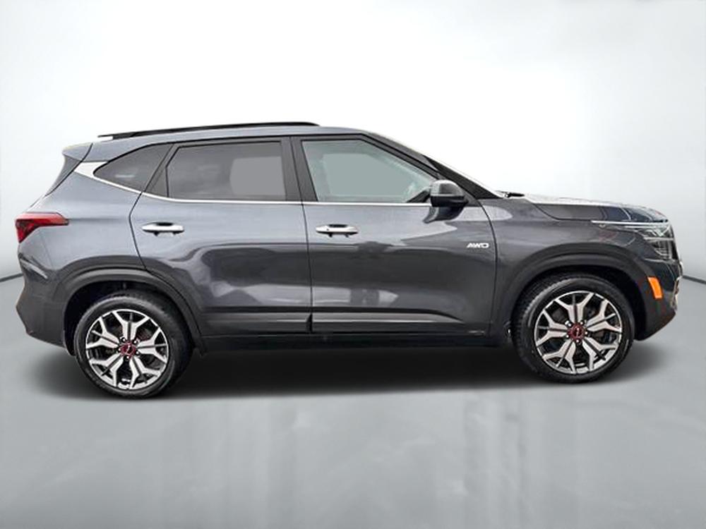 Kia Seltos SX TURBO AWD 2022 d&rsquo;occasion à vendre - 9