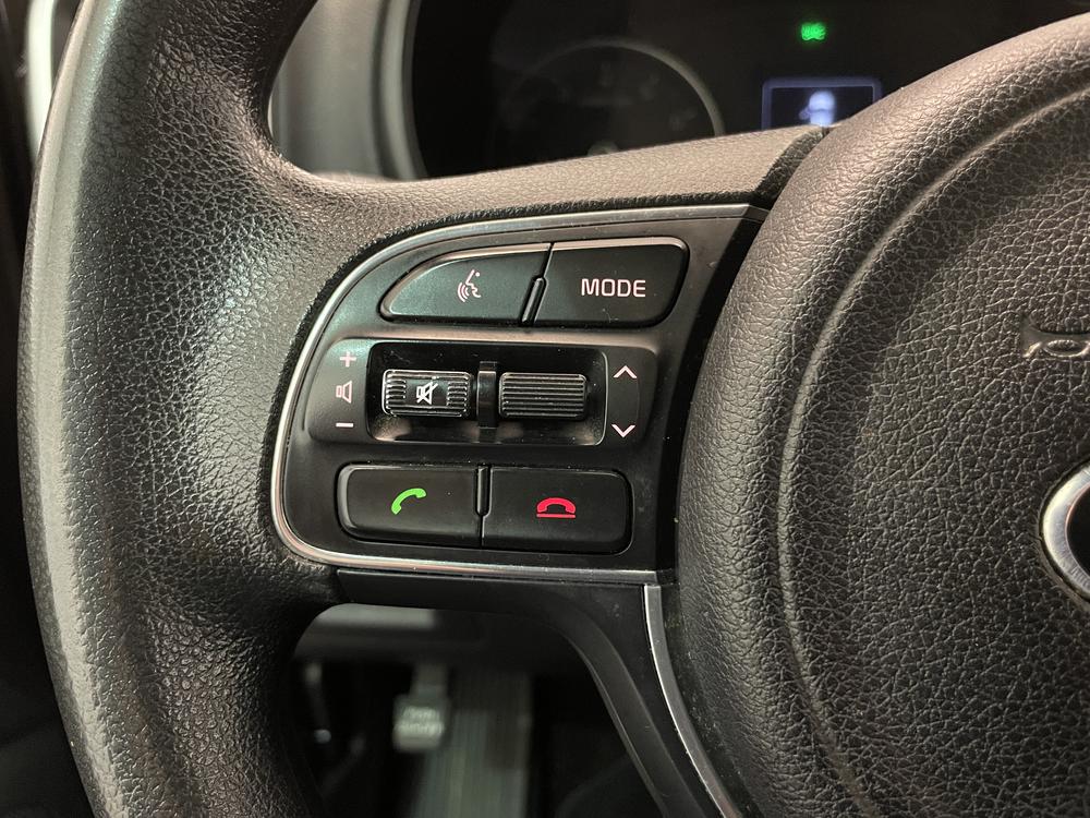 Kia Sportage LX 2018 d&rsquo;occasion à vendre - 16