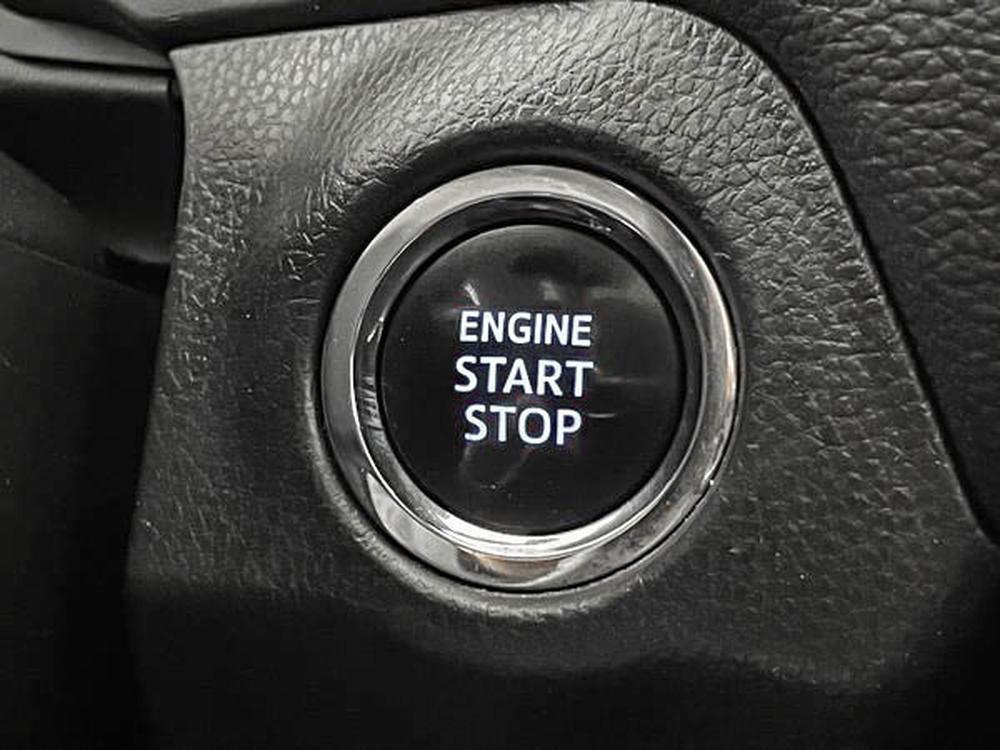 Toyota RAV4 XLE AWD 2019 d&rsquo;occasion à vendre - 23