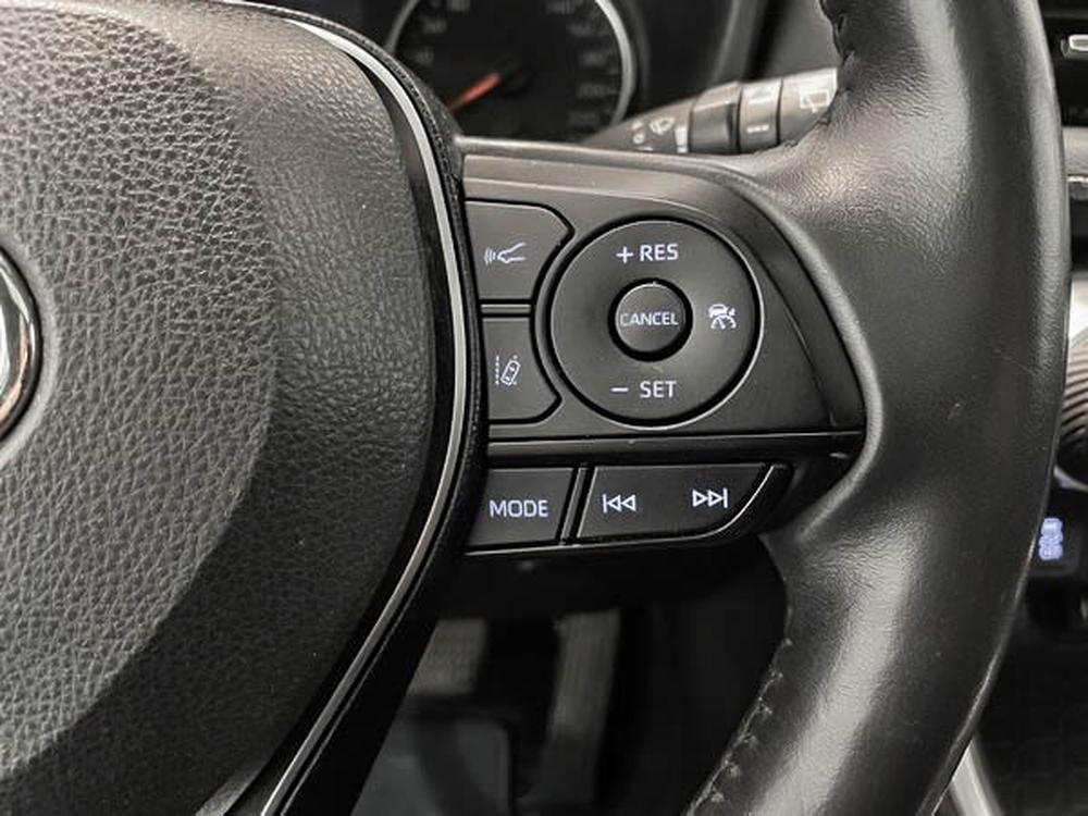 Toyota RAV4 XLE AWD 2019 d&rsquo;occasion à vendre - 19