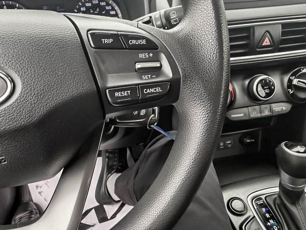 Hyundai Kona 2.0L ESSENTIAL AWD 2020 d&rsquo;occasion à vendre - 23