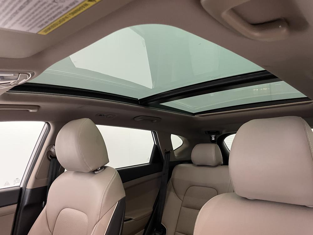 Hyundai Tucson 2021 Blanc usage à vendre Hyundai Tucson 2021 Blanc usage à vendre