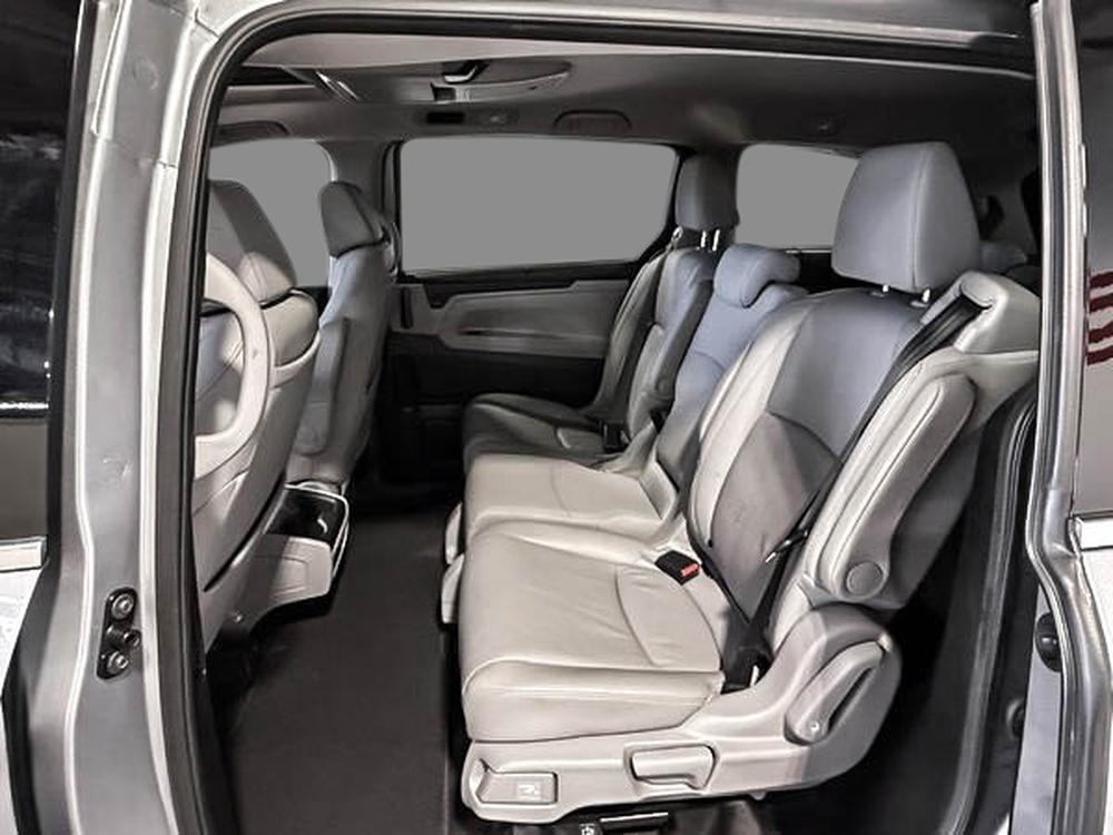 Honda Odyssey Touring 2018 d&rsquo;occasion à vendre - 31