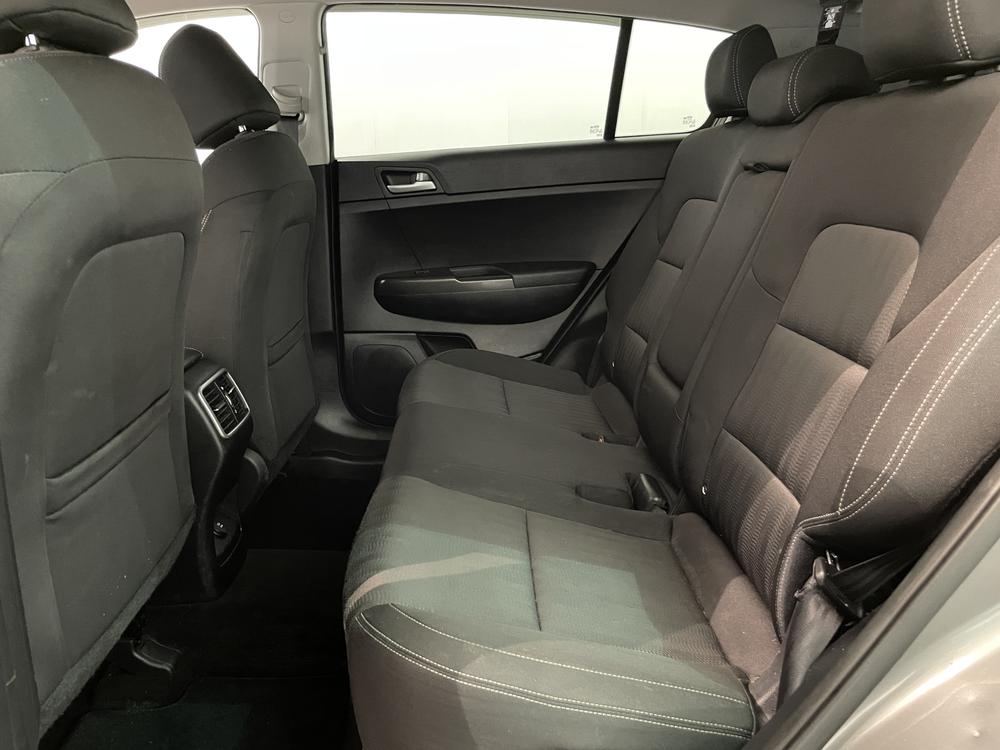 Kia Sportage LX 2018 d&rsquo;occasion à vendre - 26