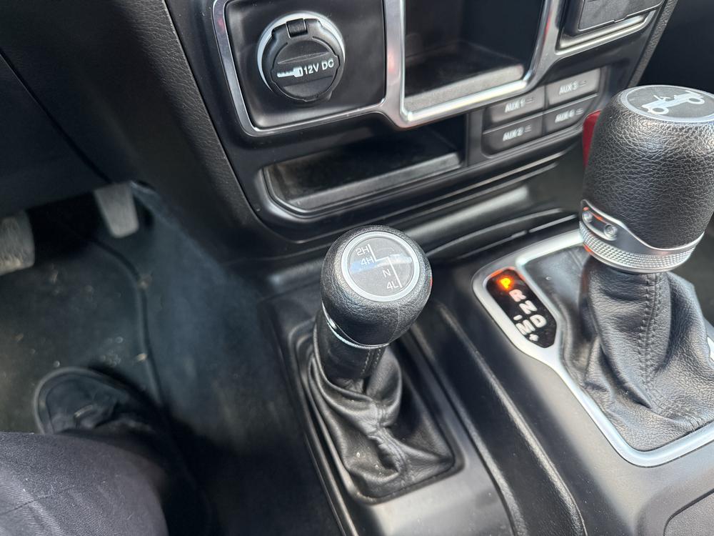 Jeep Wrangler Sport 2020 d&rsquo;occasion à vendre - 12