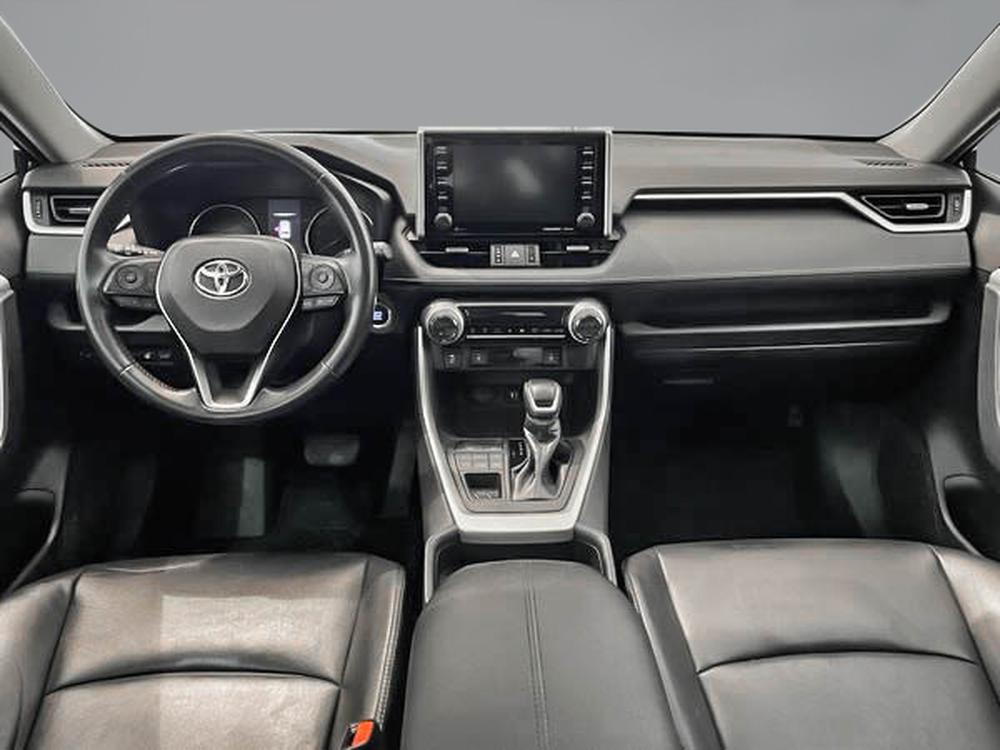 Toyota RAV4 XLE AWD 2019 d&rsquo;occasion à vendre - 9
