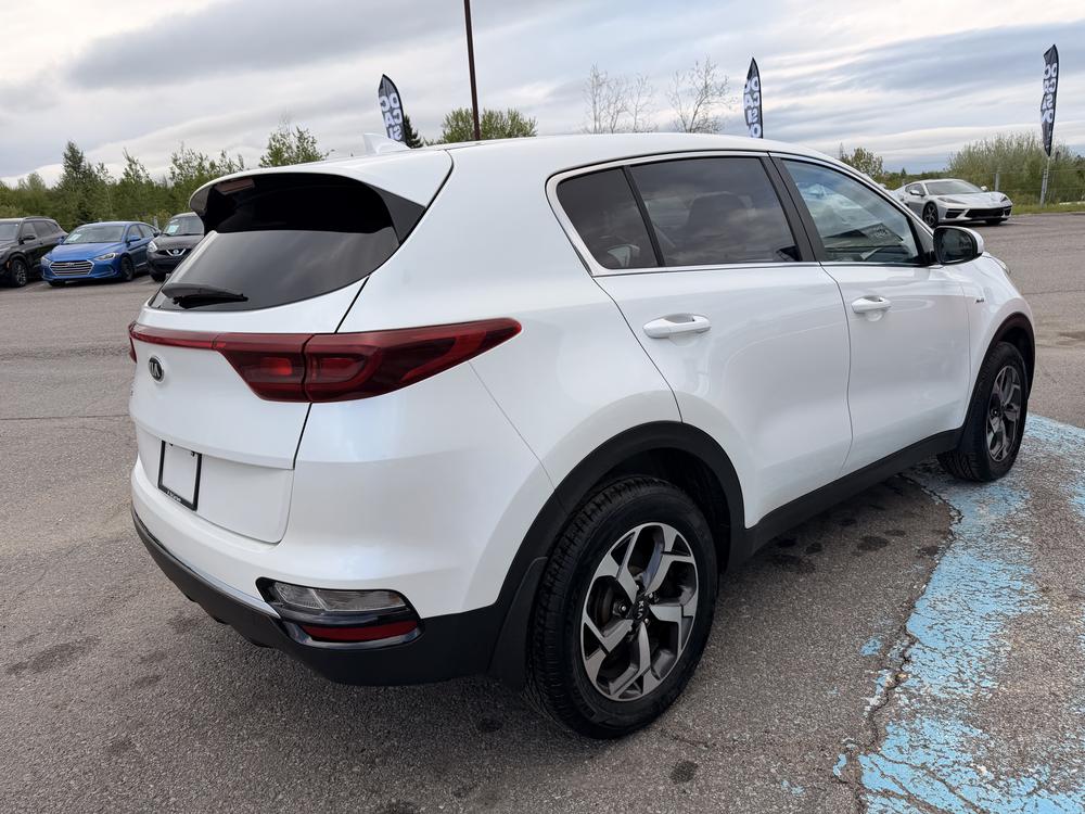 Kia Sportage LX AWD 2021 d&rsquo;occasion à vendre - 8