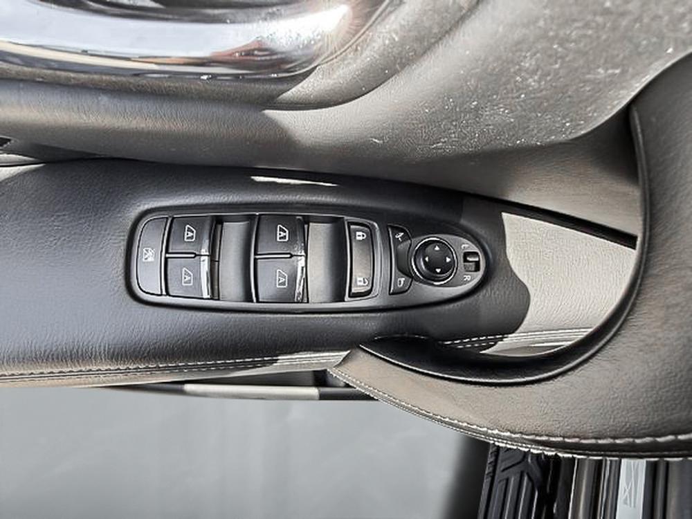 INFINITI QX80 Luxe 2024 d&rsquo;occasion à vendre - 14