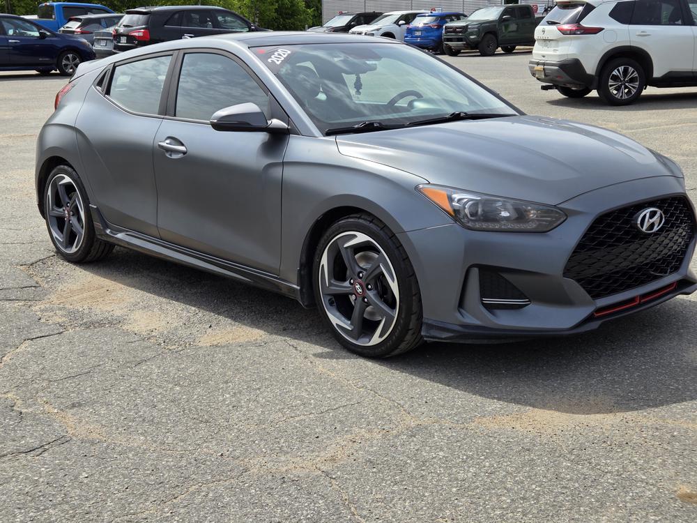 Hyundai Veloster TURBO