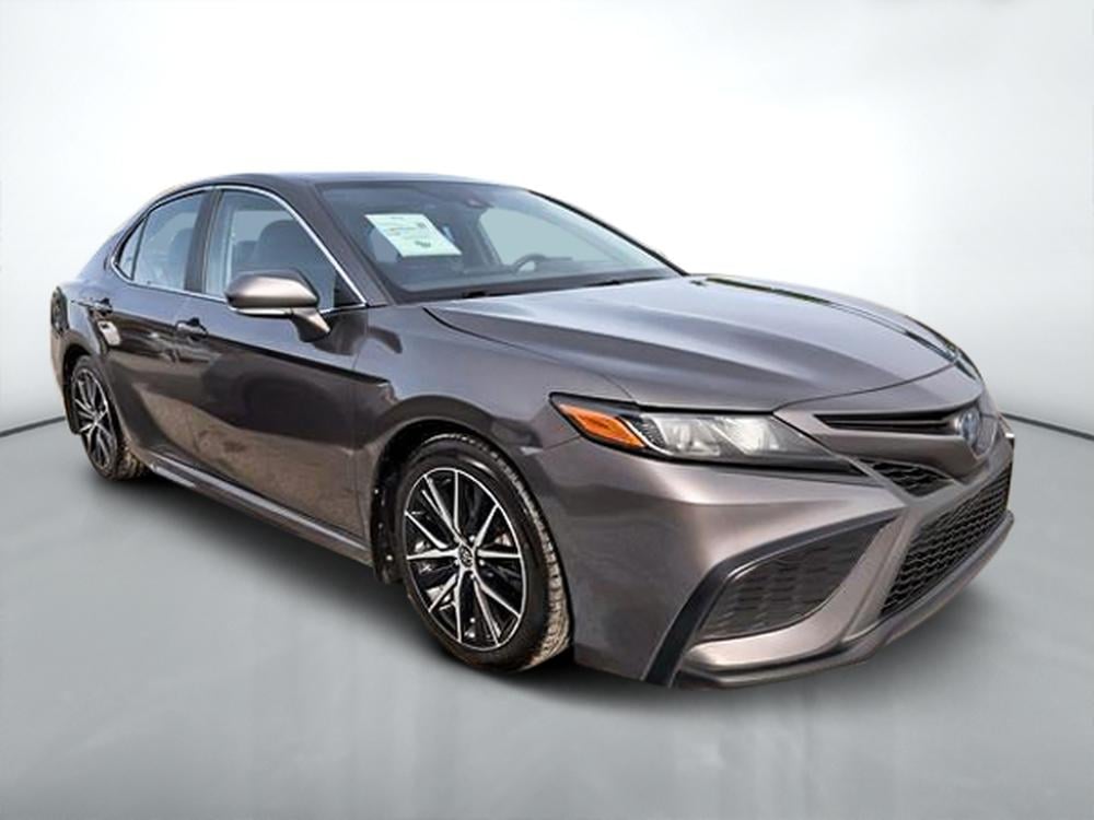 Toyota Camry HYBRIDE SE 2023 d&rsquo;occasion à vendre