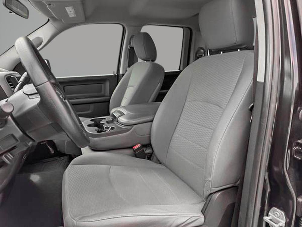 Ram 1500 ST 2017 d&rsquo;occasion à vendre - 17