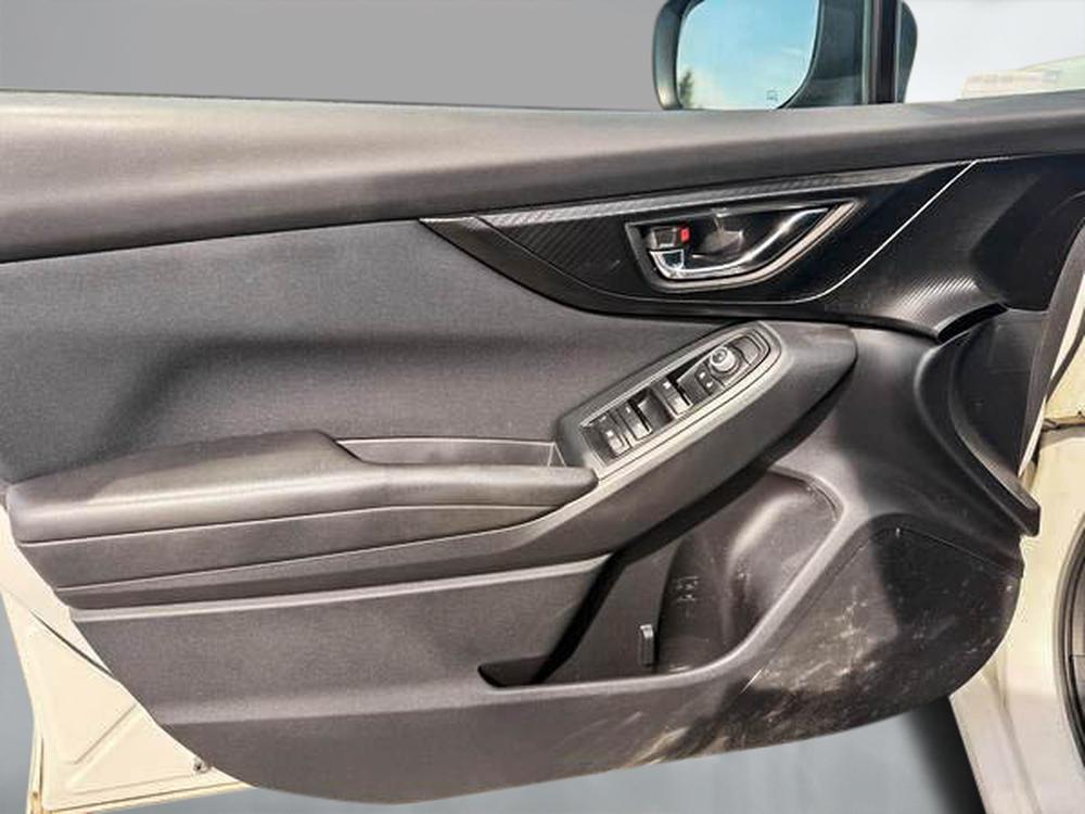Subaru Impreza 2017 Blanc usage à vendre Subaru Impreza 2017 Blanc usage à vendre