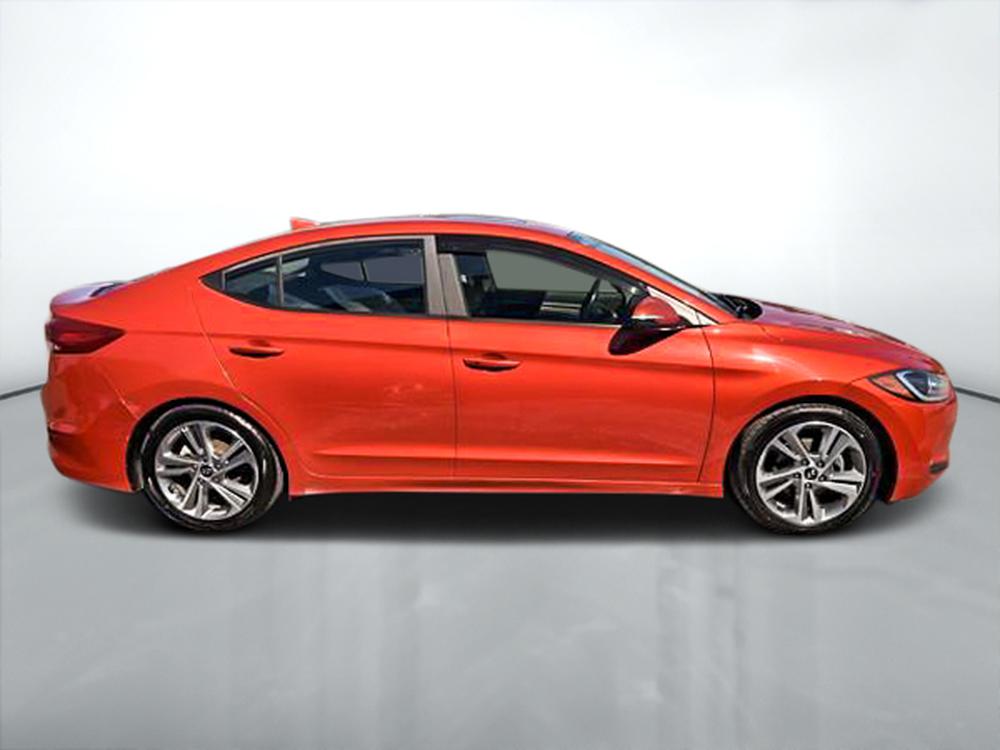 Hyundai Elantra GLS 2017 d&rsquo;occasion à vendre - 9