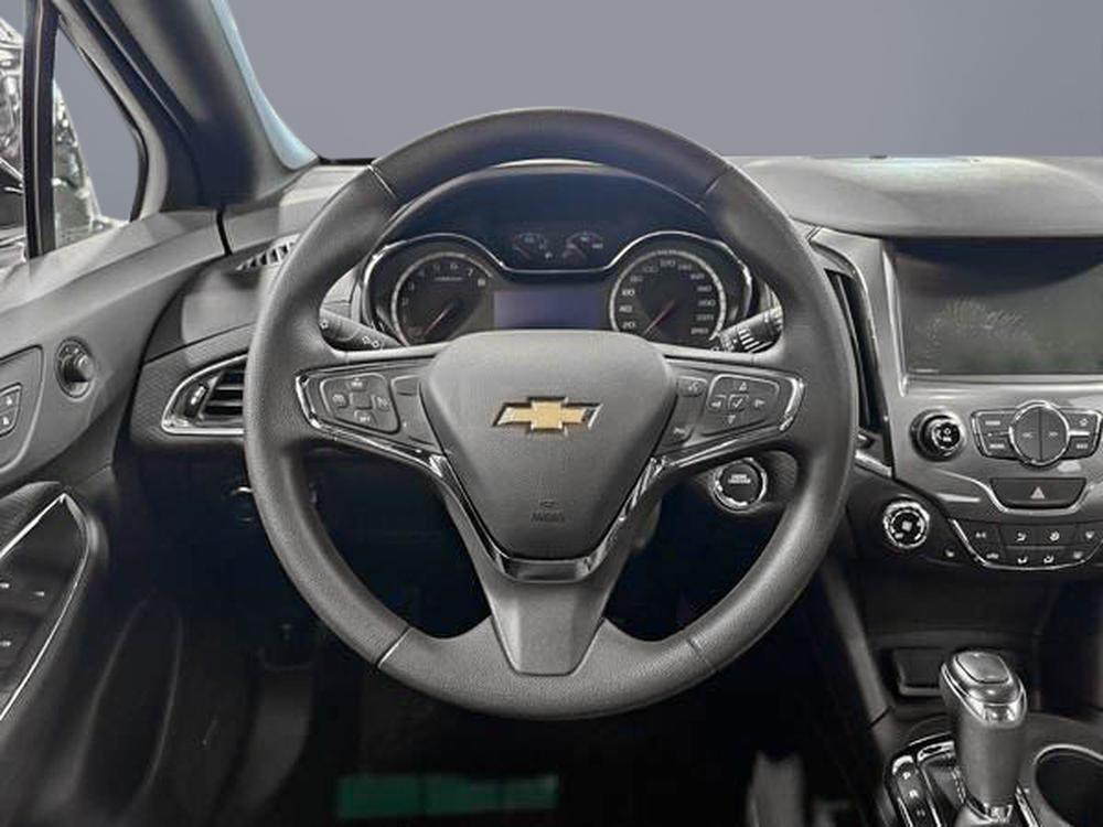 Chevrolet Cruze LT 2018 d&rsquo;occasion à vendre - 17