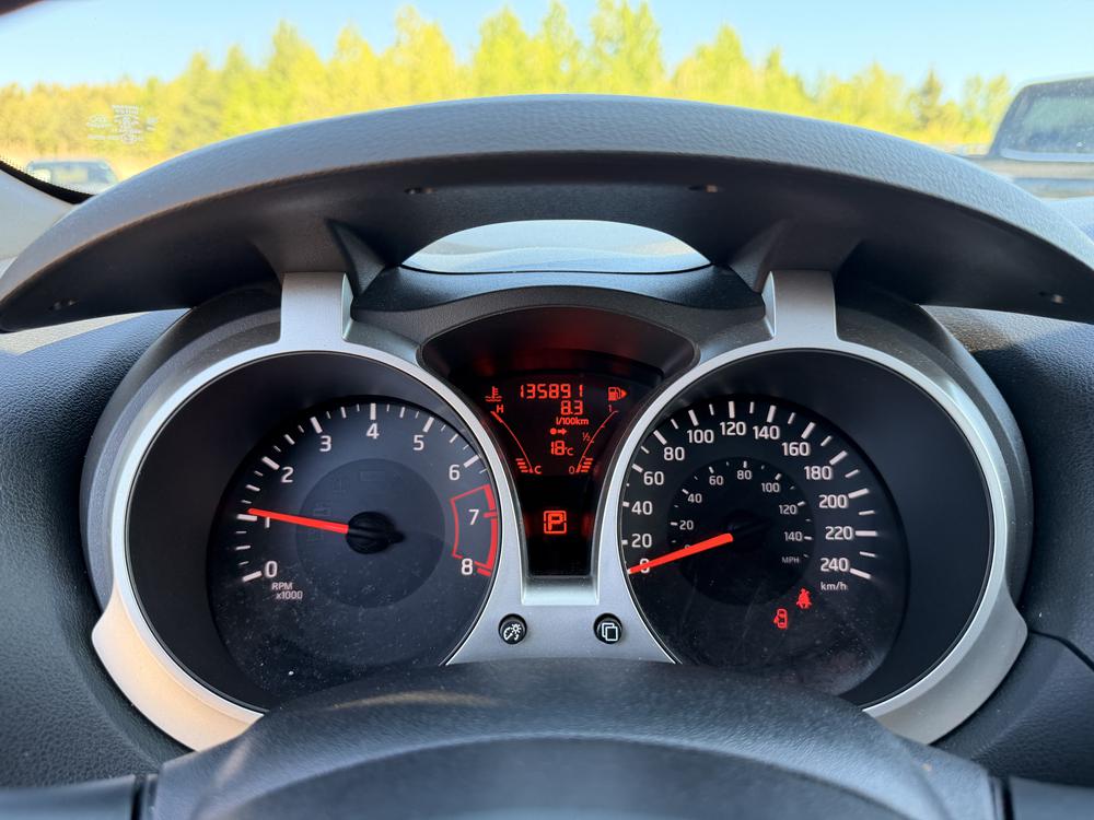Nissan JUKE 2016 Gris usage à vendre Nissan JUKE 2016 Gris usage à vendre