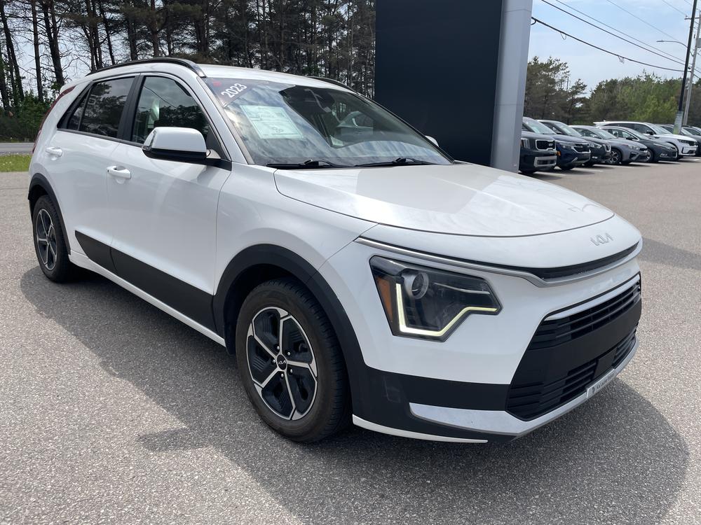 Kia Niro hybride rechargeable EX 2023 d&rsquo;occasion à vendre - 1