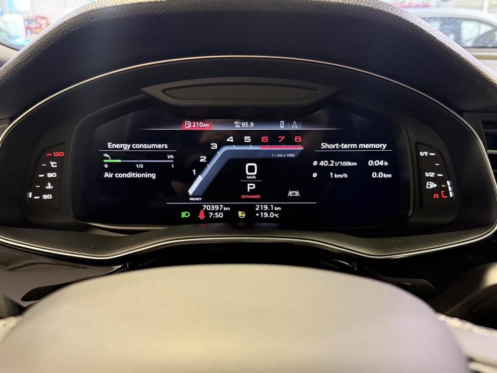 Audi Q8 PROGRESSIV 2023 d&rsquo;occasion à vendre - 24