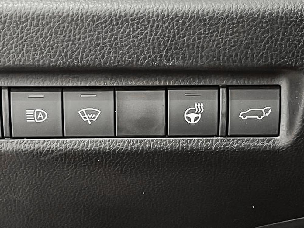 Toyota RAV4 XLE AWD 2021 d&rsquo;occasion à vendre - 22