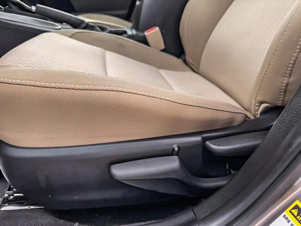 Toyota Corolla CE 2016 d&rsquo;occasion à vendre - 17